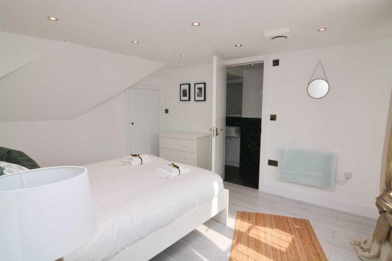 Apartment Wharf - Macarena Apartments 伦敦 客房 照片