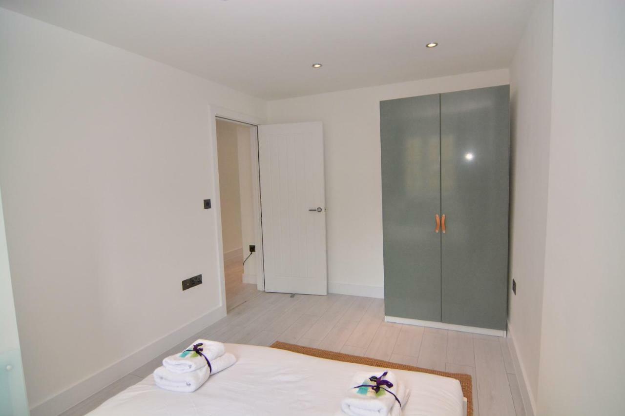Apartment Wharf - Macarena Apartments 伦敦 外观 照片